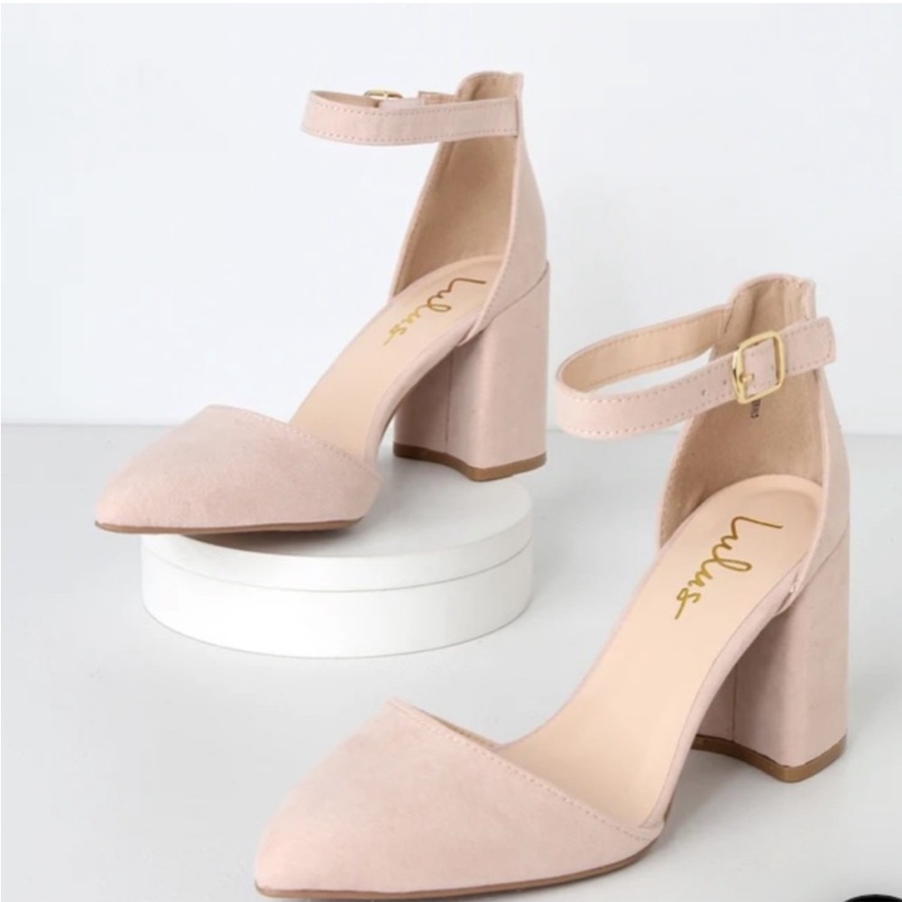 Lulu’s Ellarose nude suede material heels